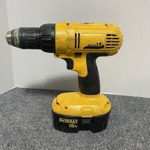 DeWalt DC759 18V Cordless Drill Driver With DW9099 Battery Used As Is